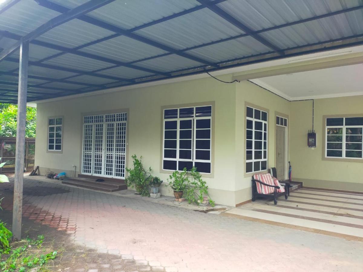 Sya Al-Yahya Homestay クアラ・トレンガヌ エクステリア 写真