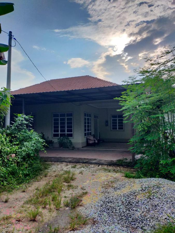 Sya Al-Yahya Homestay クアラ・トレンガヌ エクステリア 写真